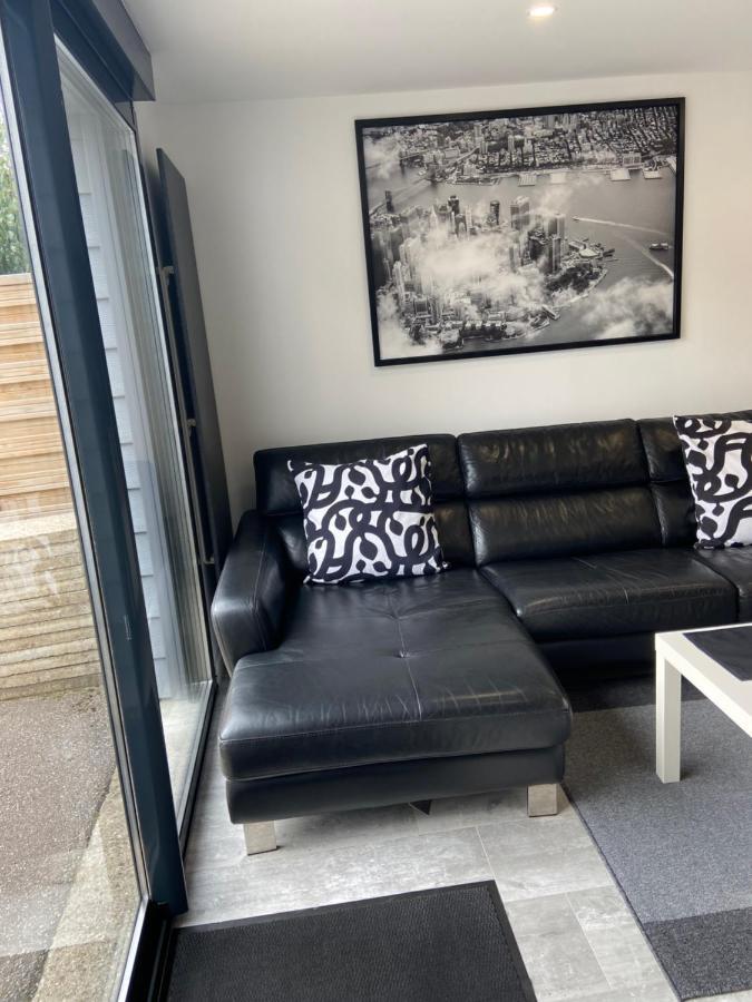 Charmant Studio Neuf De 40M2 / Tout Confort Arques-la-Bataille Dış mekan fotoğraf